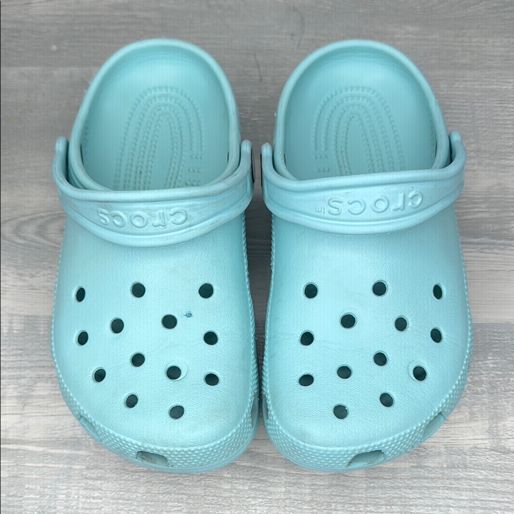 CROCS Blue Sandals with Ventilation and Heel Strap